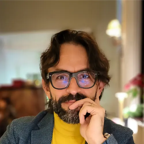 Dr Ian Gauci
